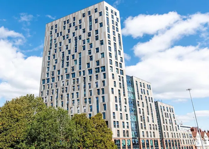 Modern Ensuites With Shared Kitchen At Trinity View In Coventry
